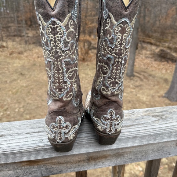 Corral Sequin Cross Snip Toe Size 7 1/2 Cowgirl Boots - Picture 3 of 5